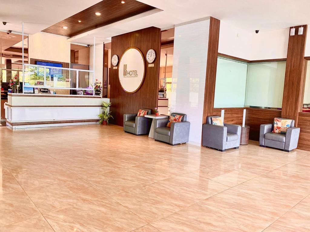 Os Hotel Tanjung Uncang Sagulung Zewnętrze zdjęcie